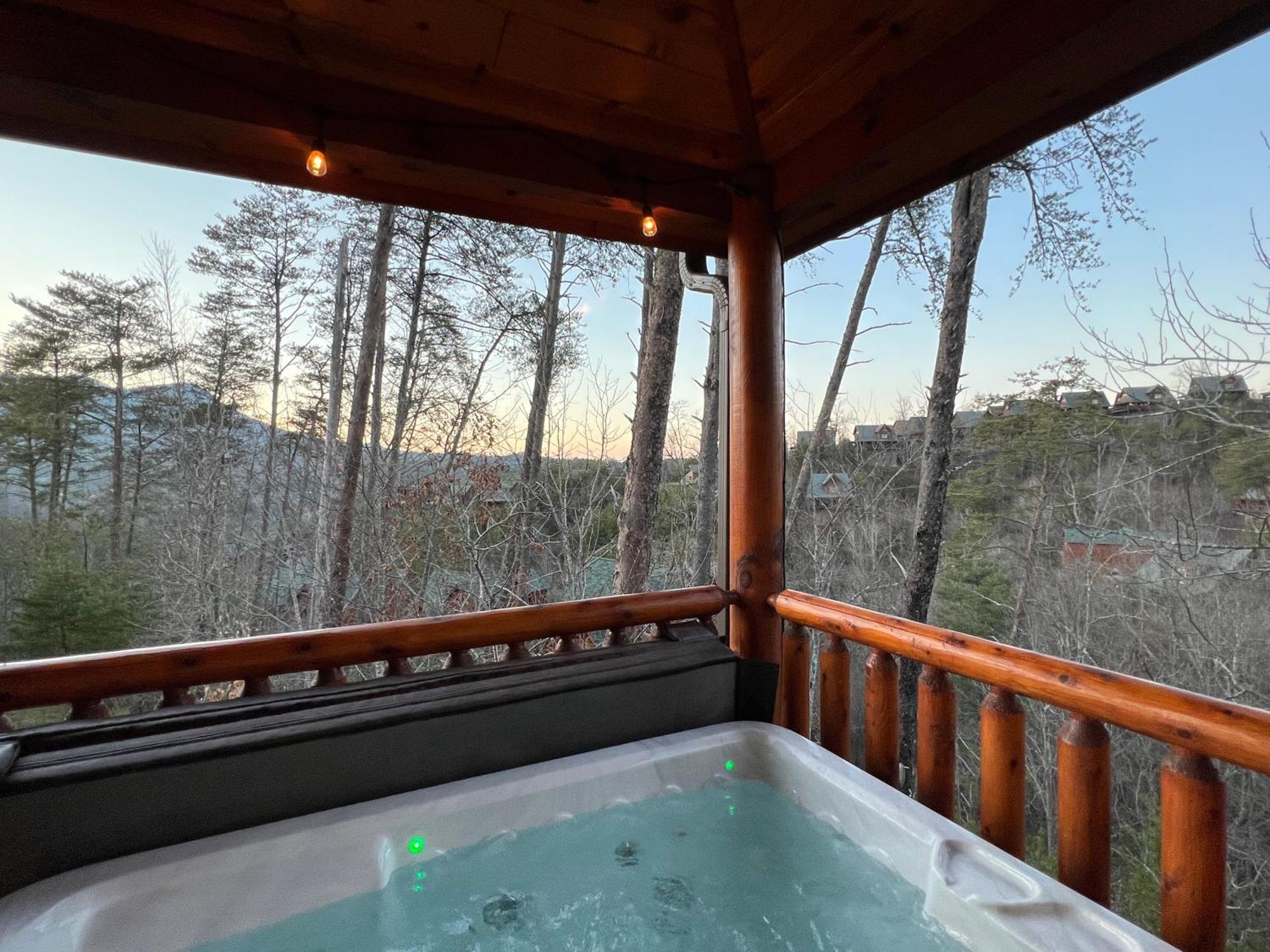 Indoor Heated Pool Hot Tub Cabin Sevierville Exterior photo