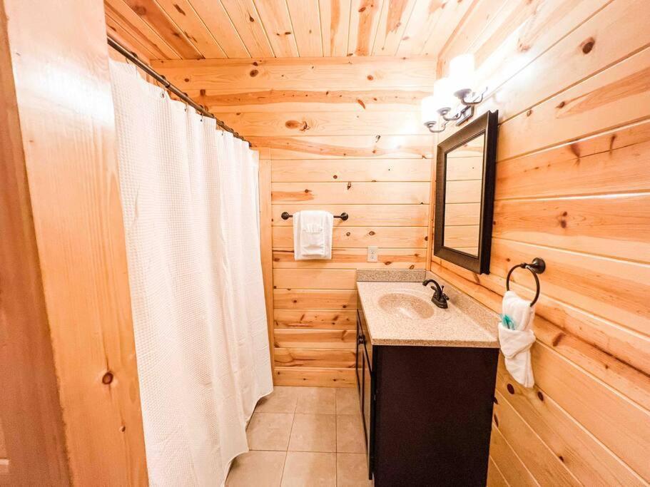 Indoor Heated Pool Hot Tub Cabin Sevierville Exterior photo