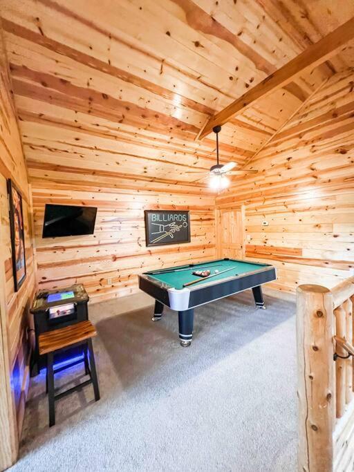 Indoor Heated Pool Hot Tub Cabin Sevierville Exterior photo
